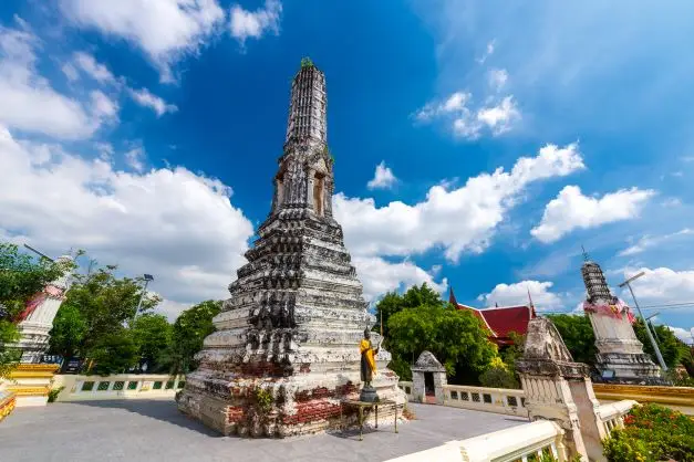 วัดสาขลา